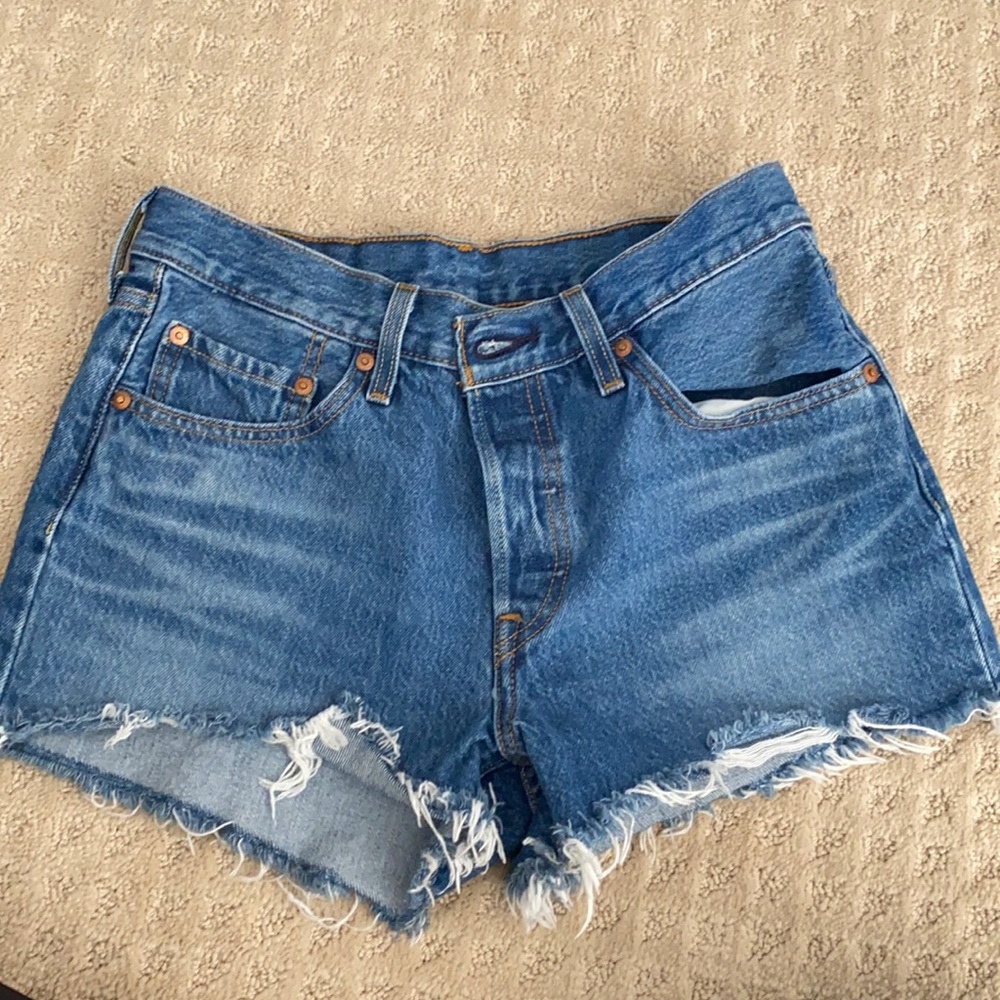 Levi’s 501 denim shorts